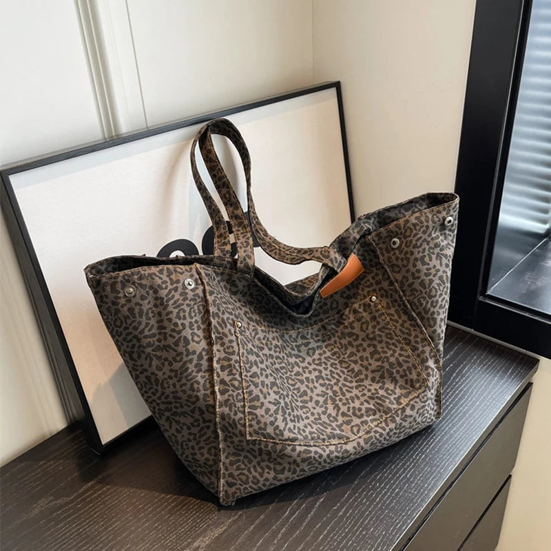 Leopard Pattern Tote Bag