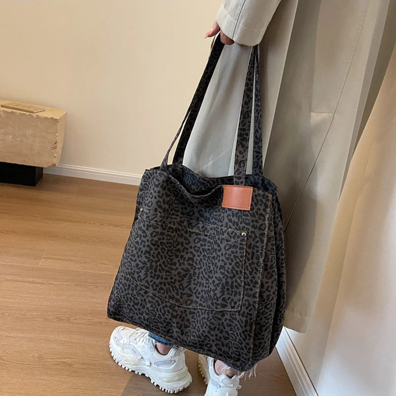 Leopard Pattern Tote Bag